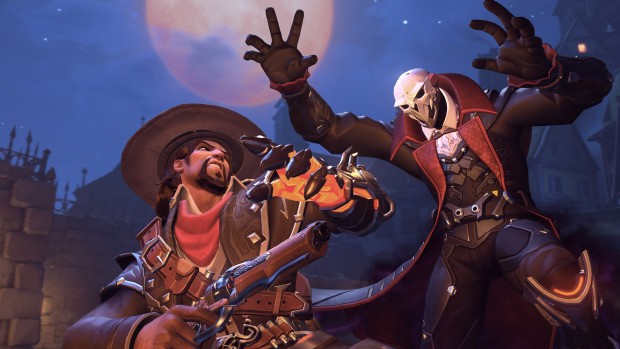 Overwatch Halloween Terror screenshot of Van Helsing McCree and vampire Reaper fighting