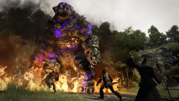 Dragon's Dogma screenshot of a battle against a giant golem